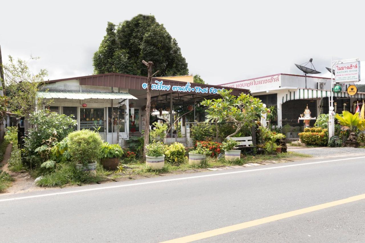 Oyo 1154 Naiyang House Hotel Nai Yang Beach Buitenkant foto