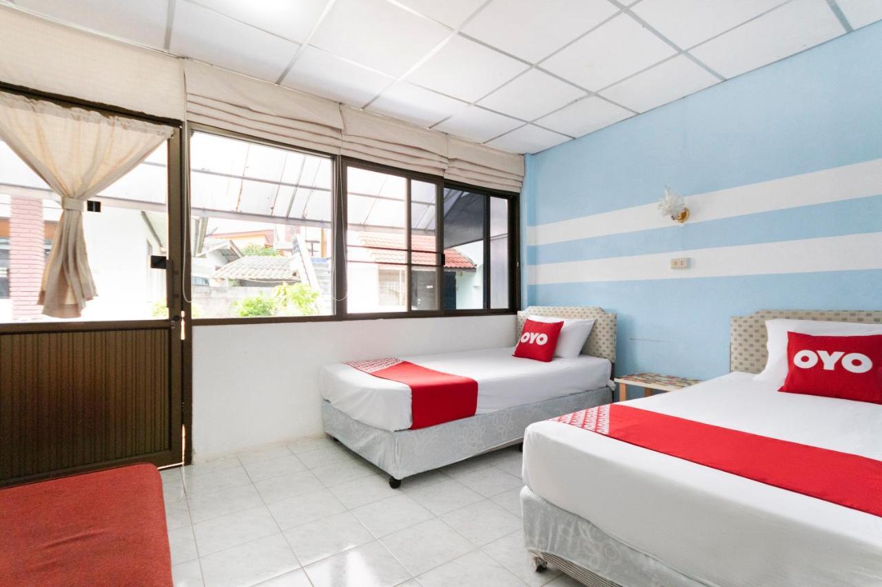 Oyo 1154 Naiyang House Hotel Nai Yang Beach Buitenkant foto