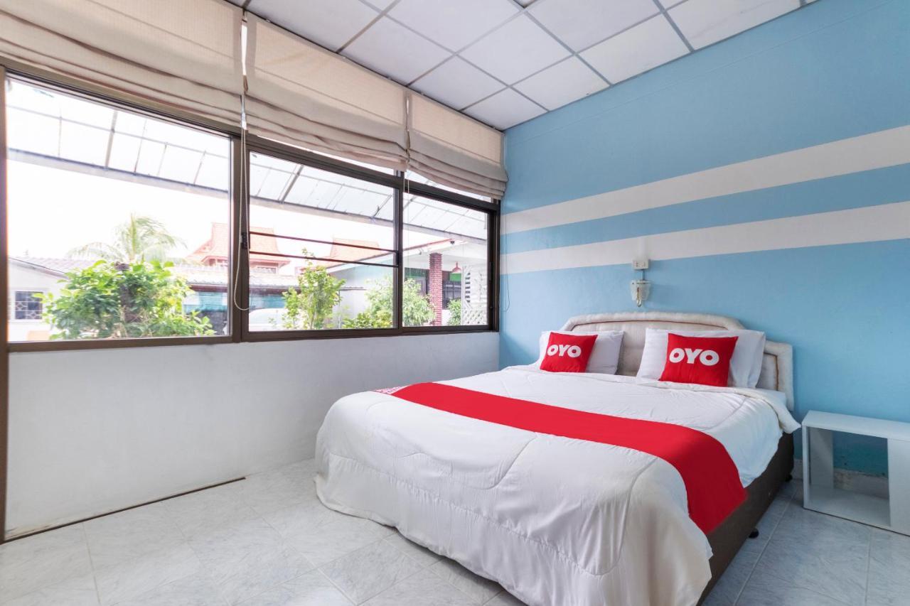 Oyo 1154 Naiyang House Hotel Nai Yang Beach Buitenkant foto